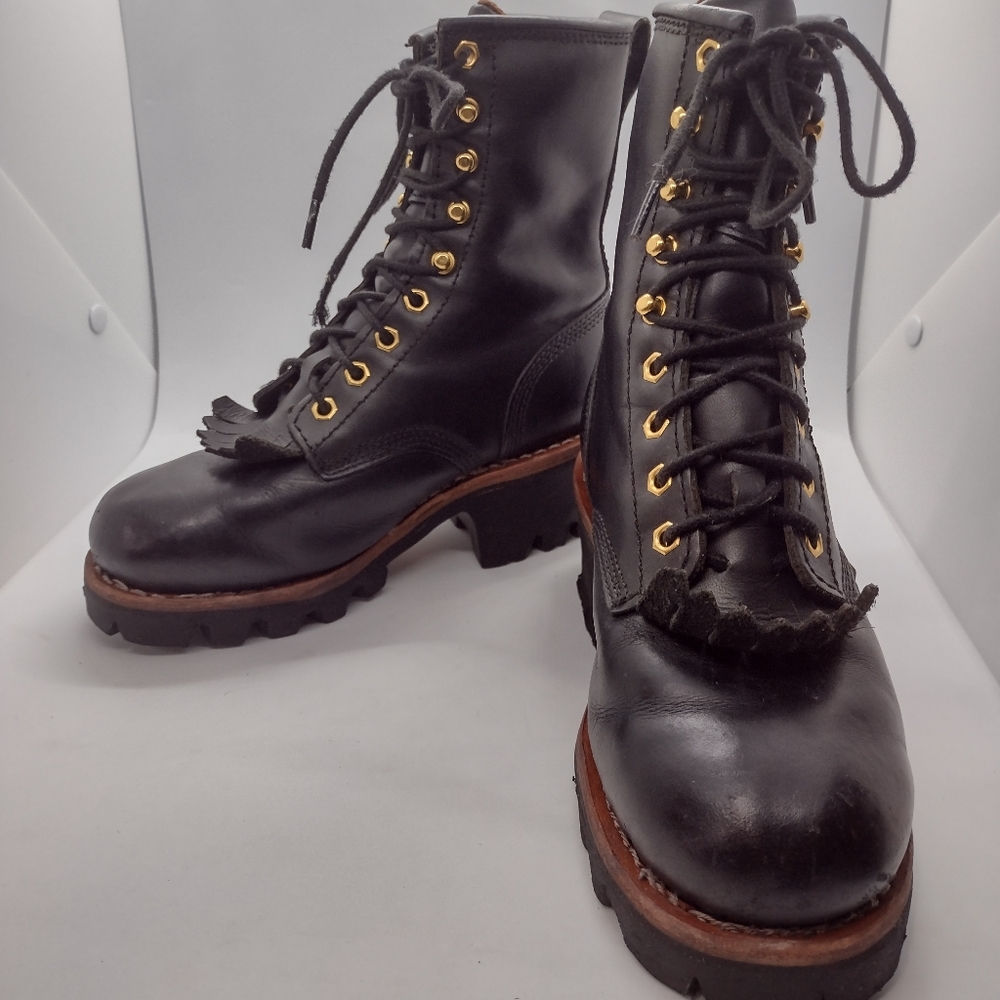 Women's Chippewa Logger insulated Leather boots, Black size 6M. L73045